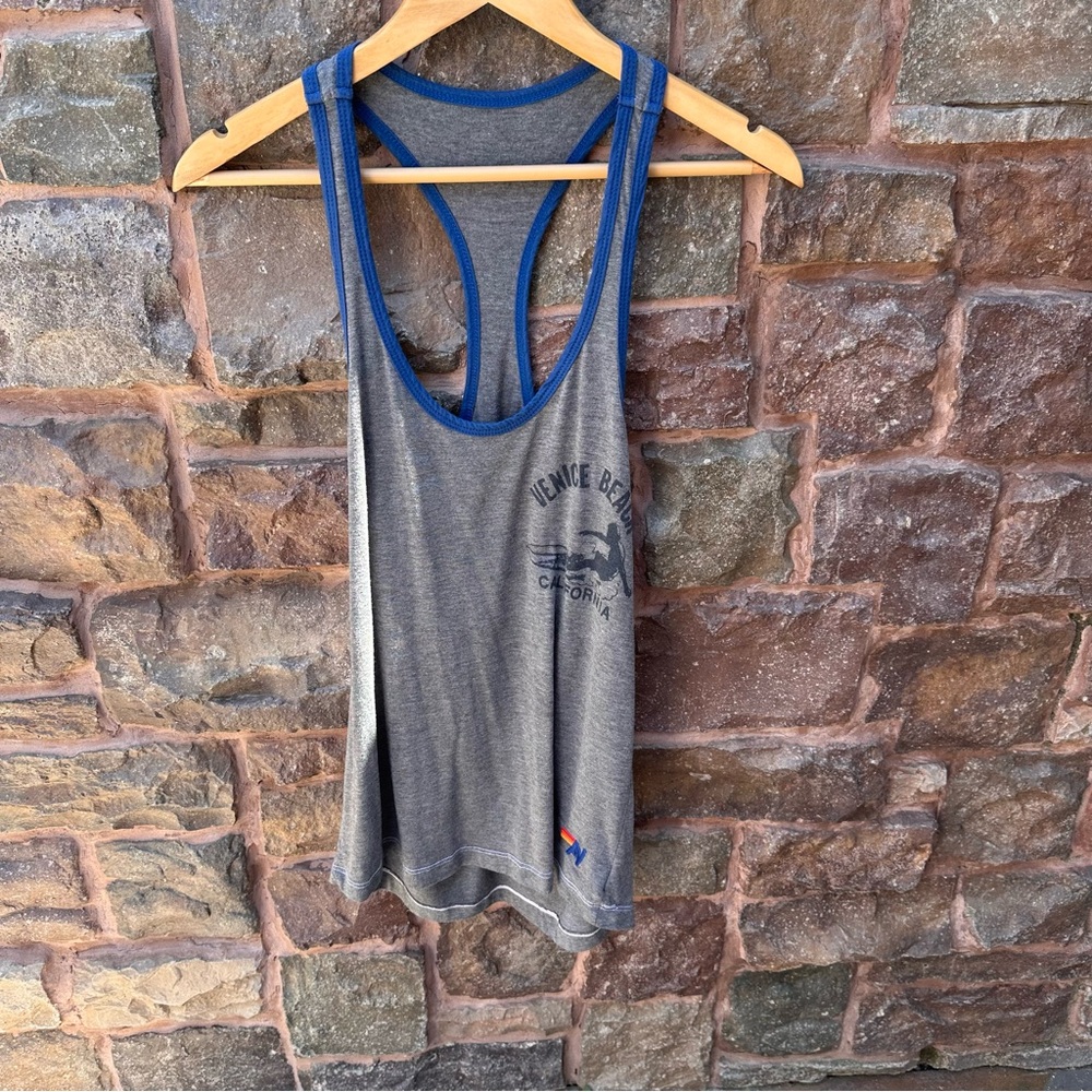 ✨AVIATOR NATION HEATHER GRAY W/BLUE VENICE BEACH RACERBACK RINGER TANK S - Picture 8 of 8